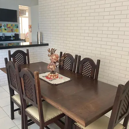 Lindo Apartamento Com Varanda Frente Para O Mar!! Acomoda Ate 8 Adultos E 2 Criancas! 2 Vagas De Garagem E Servicos De Praia!-3